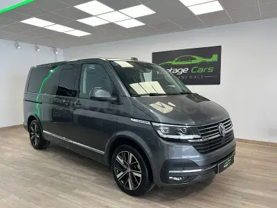 Usado VW Multivan 204 CV (150 kW) 2023 Gris / plata Monovolumen