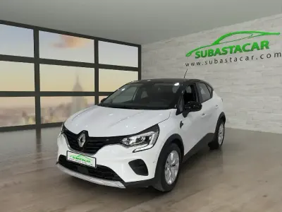 Usado Renault Captur 90 CV (66 kW) 2023 Blanco SUV