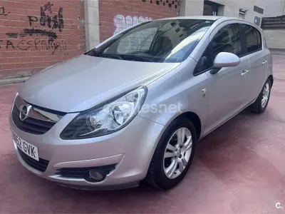 Usado Opel Corsa 100 CV (73 kW) 2010 Gris / plata Utilitario