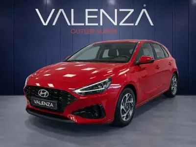 Nuevo Hyundai i30 115 CV (84 kW) 2026 Rojo Berlina