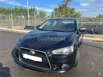Usado Mitsubishi Lancer Sportback Invite 140 CV (102 kW) 2011 Negro Berlina