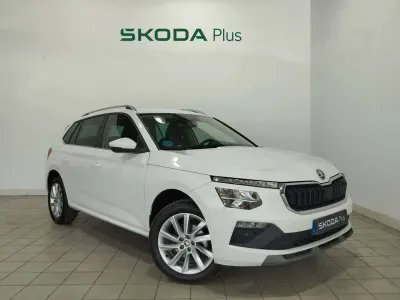 Usado Skoda Kamiq Selection 116 CV (85 kW) 2024 Blanco SUV