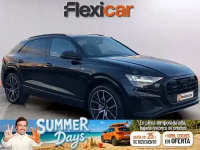 Usado Audi Q8 286 CV (210 kW) 2022 Negro SUV