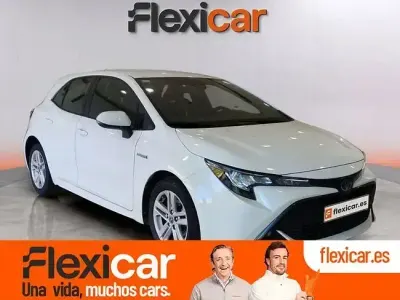 Usado Toyota Corolla Active 122 CV (89 kW) 2020 Blanco Berlina