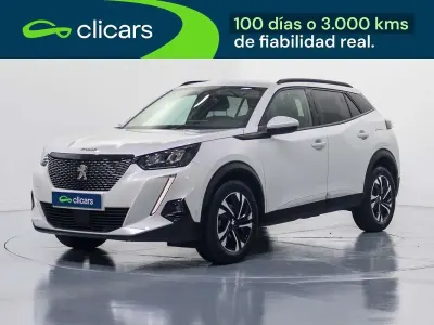 Usado Peugeot 2008 Allure 110 CV (80 kW) 2021 Blanco SUV