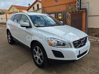 Usado Volvo XC60 Momentum 215 CV (158 kW) 2012 Blanco SUV