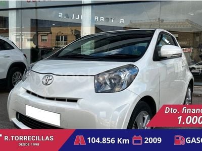 Toyota iQ