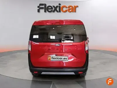 Używany Ford Tourneo Courier Titanium 125 KM (91 kW) 2025 Czerwony Minivan