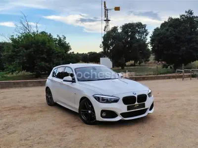 Usado BMW 118 Shadowline 136 CV (100 kW) 2019 Blanco Utilitario