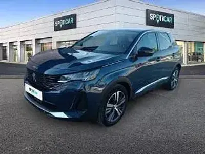 Usado Peugeot 3008 Allure 131 CV (96 kW) 2021 Azul SUV