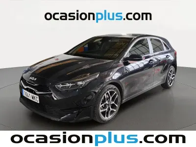 Usado Kia Ceed 160 CV (117 kW) 2023 Negro Utilitario