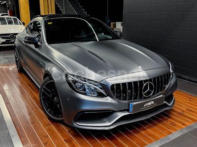 Mercedes C63 AMG