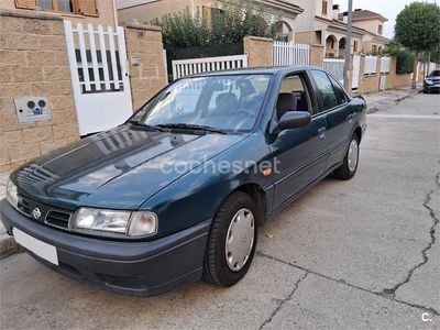 Usado Nissan Primera 102 CV (75 kW) 1995 Verde Berlina
