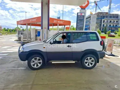 Occasion Nissan Terrano 154 PK (113 kW) 2004 Grijs SUV