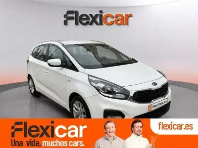 Usado Kia Carens 115 CV (84 kW) 2017 Blanco Monovolumen