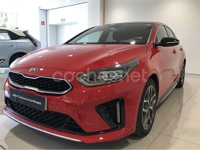 Usado Kia ProCeed GT-Line 120 CV (88 kW) 2020 Rojo Utilitario