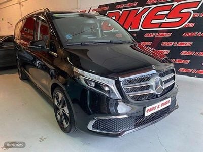 Negro Usado 2020 Mercedes V220 Avantgarde Monovolumen | 49.995 €