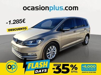 Usado VW Touran Edition 116 CV (85 kW) 2016 Beige Monovolumen