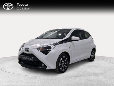 Usado Toyota Aygo X-play 72 CV (52 kW) 2021 Blanco Utilitario