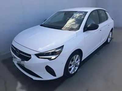 Usado Opel Corsa Elegance 101 CV (74 kW) 2022 Blanco Utilitario