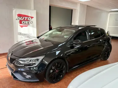 Usado Renault Mégane IV R.S. 300 CV (220 kW) 2021 Negro Berlina