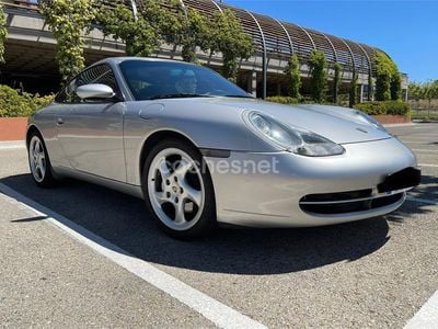 Porsche 911 Carrera 4