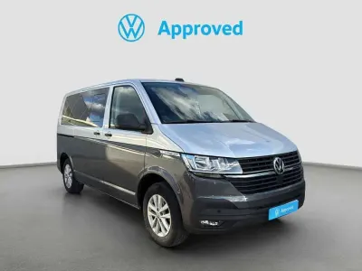 Usado VW Multivan 150 CV (110 kW) 2021 Plateado Monovolumen