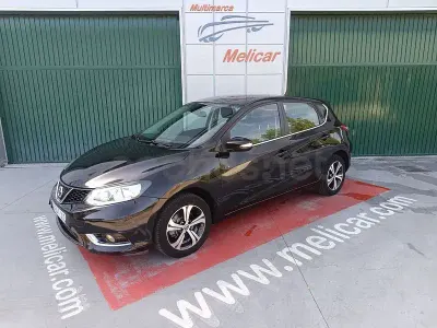 Usado Nissan Pulsar N-Connecta 115 CV (84 kW) 2016 Negro Utilitario