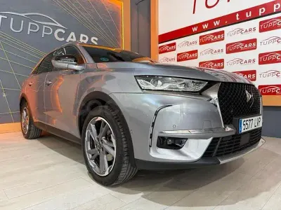 Usado DS Automobiles DS7 Crossback Bastille 130 CV (95 kW) 2022 Gris / plata SUV