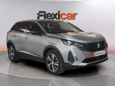 Usado Peugeot 3008 Allure 131 CV (96 kW) 2024 Gris SUV