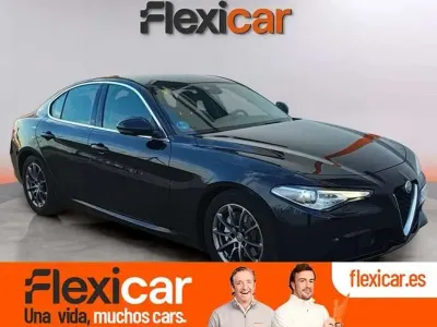Usado Alfa Romeo Giulia Super 179 CV (131 kW) 2017 Negro Berlina