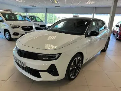 Usado Opel Astra 114 kW (156 CV) 2023 Blanco Utilitario