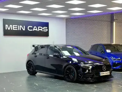 Usado Mercedes A250 AMG line 224 CV (164 kW) 2019 Negro Berlina