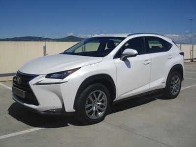 Lexus NX300h