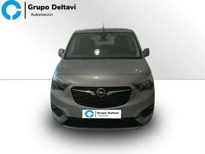 Usado Opel Combo Life Elegance 102 CV (75 kW) 2021 Monovolumen