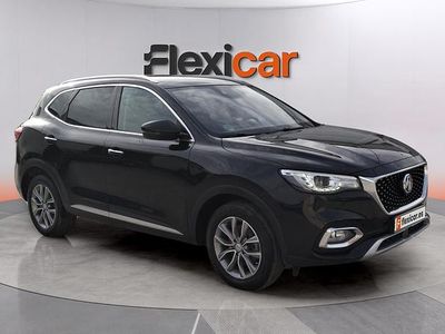 Käytetty MG HS Comfort 162 HP (119 kW) 2023 Musta Katumaasturi