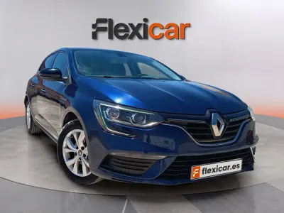 Usado Renault Mégane LIMITED 140 CV (102 kW) 2020 Azul Berlina