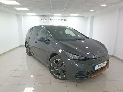 Usado Cupra Born e-Boost 169 kW (231 CV) 2023 Gris Utilitario