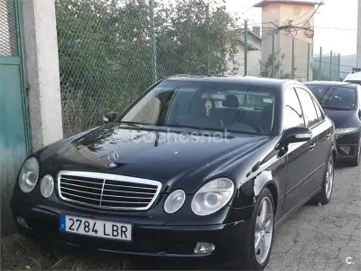 Usado Mercedes E270 Classic 177 CV (130 kW) 2005 Negro Berlina