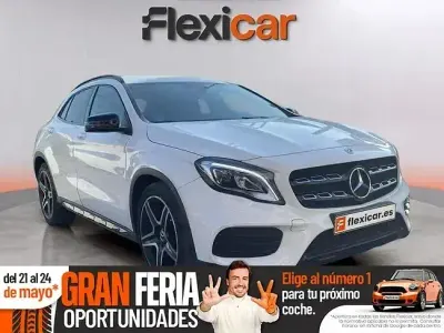 Begagnad Mercedes GLA200 156 HK (114 kW) 2019 Vit SUV