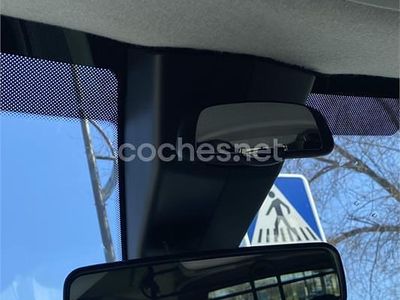 Używany Citroën Berlingo Shine 130 KM (95 kW) 2019 Beżowy Minivan