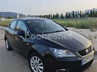 Usado Seat Ibiza I-Tech 85 CV (62 kW) 2015 Negro Berlina