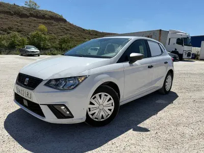 Usado Seat Ibiza Reference 90 CV (66 kW) 2021 Blanco Utilitario