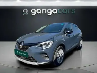 Begagnad Renault Captur Zen 160 HK (117 kW) 2022 Blå SUV