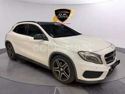 Mercedes GLA220