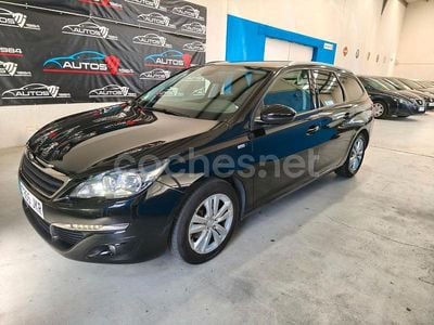 Negro Usado 2015 Peugeot 308 Access Familiar | 6990 € (Precio justo)