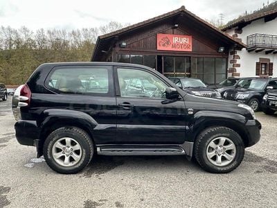 Usado Toyota Land Cruiser 166 CV (122 kW) 2006 Negro SUV