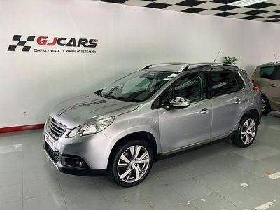 Gris / plata Usado 2016 Peugeot 2008 Allure SUV | 12.900 €