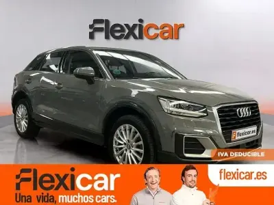 Usado Audi Q2 Advanced Plus 116 CV (85 kW) 2019 Gris SUV