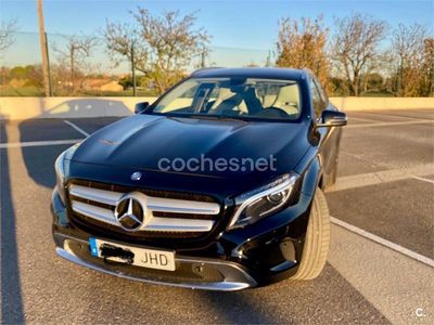 Negro Usado 2015 Mercedes GLA200 Urban SUV | 16.200 € (Precio justo)